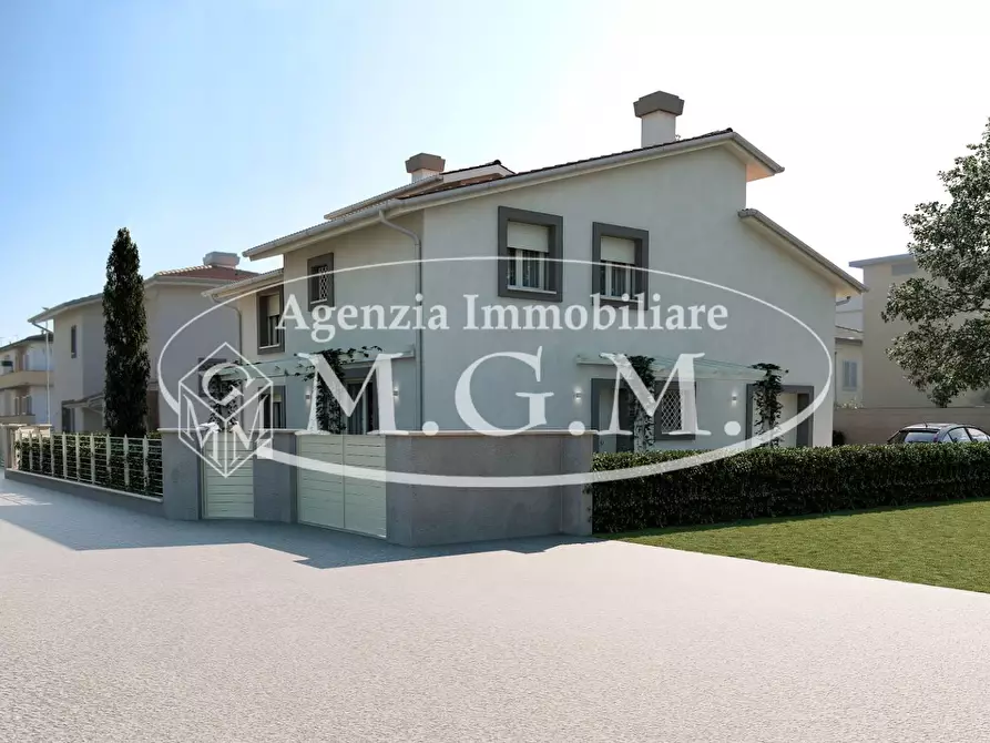 Immagine 3 di Casa bifamiliare in vendita  a San Miniato