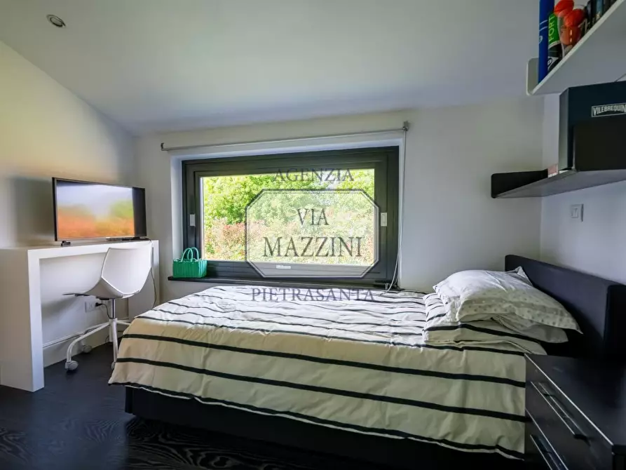 Immagine 62 di Villa in vendita  a Pietrasanta