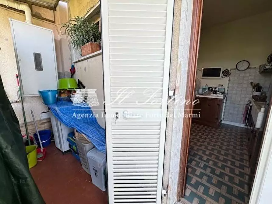Immagine 23 di Casa indipendente in vendita  a Seravezza