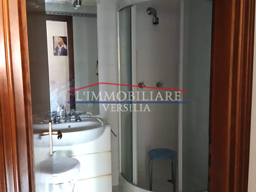 Immagine 33 di Appartamento in vendita  a Massa
