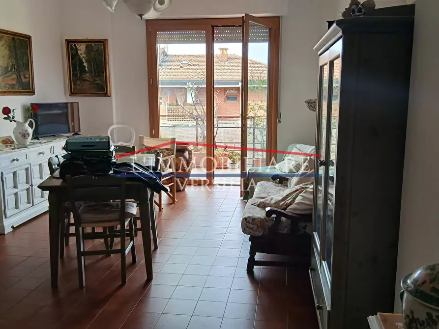 Immagine 17 di Appartamento in vendita  a Massa