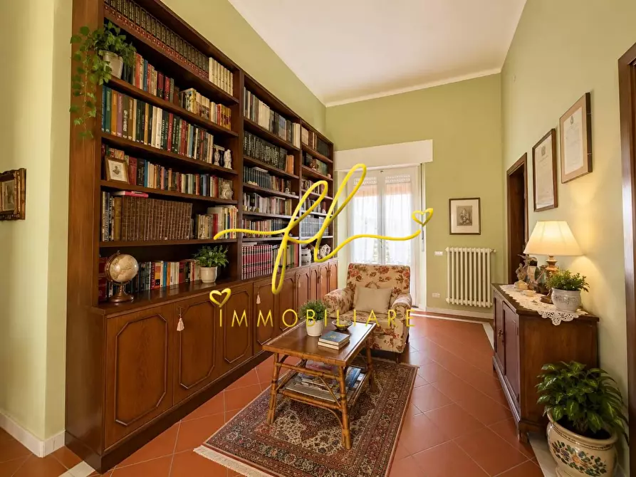 Immagine 8 di Appartamento in vendita  a Pomarance