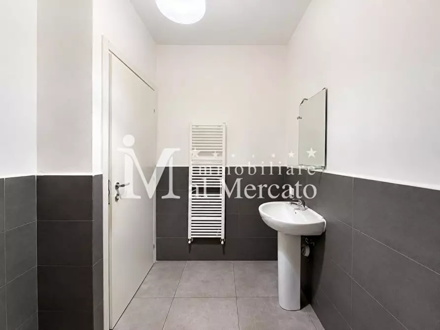 Immagine 20 di Terratetto in vendita  a Lucca