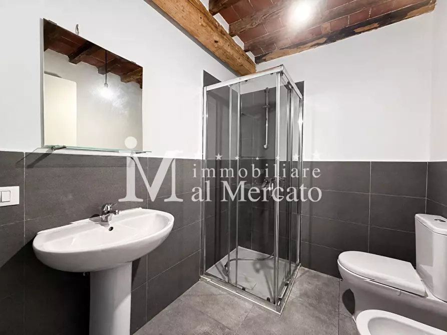Immagine 30 di Terratetto in vendita  a Lucca