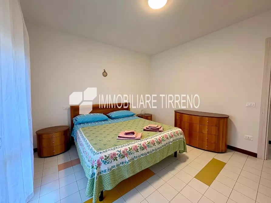 Immagine 5 di Appartamento in vendita  a Massa