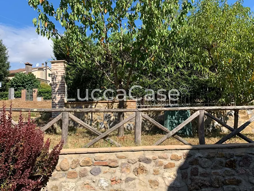 Immagine 15 di Villa in vendita  a Monticiano