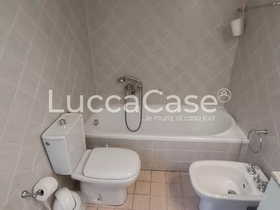 Immagine 25 di Rustico / casale in vendita  a Pescaglia