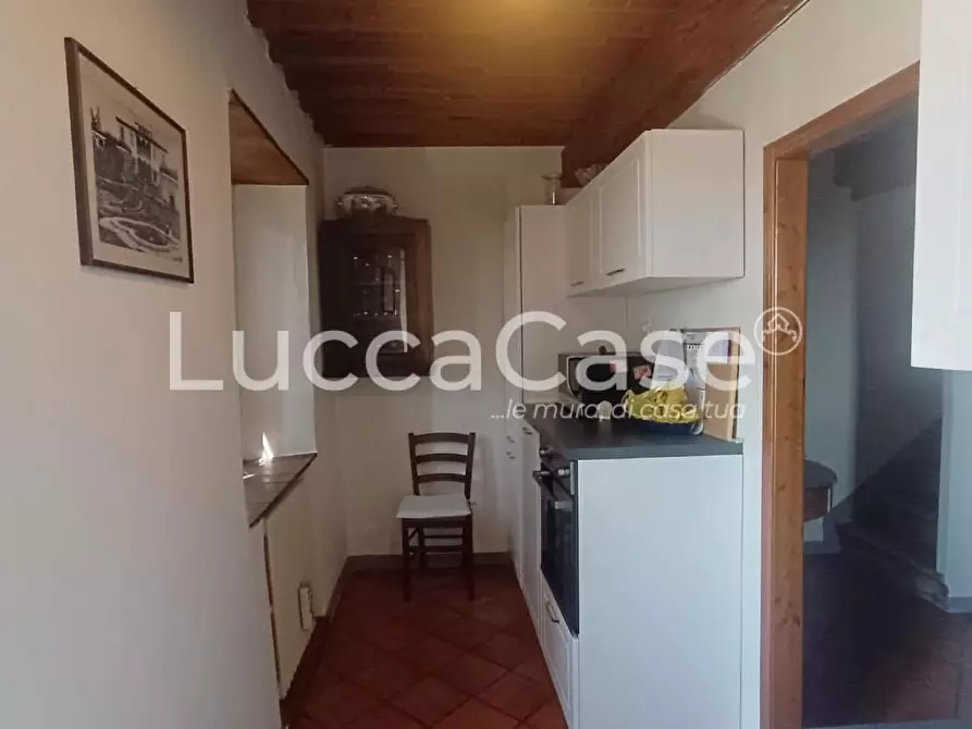 Immagine 20 di Rustico / casale in vendita  a Pescaglia