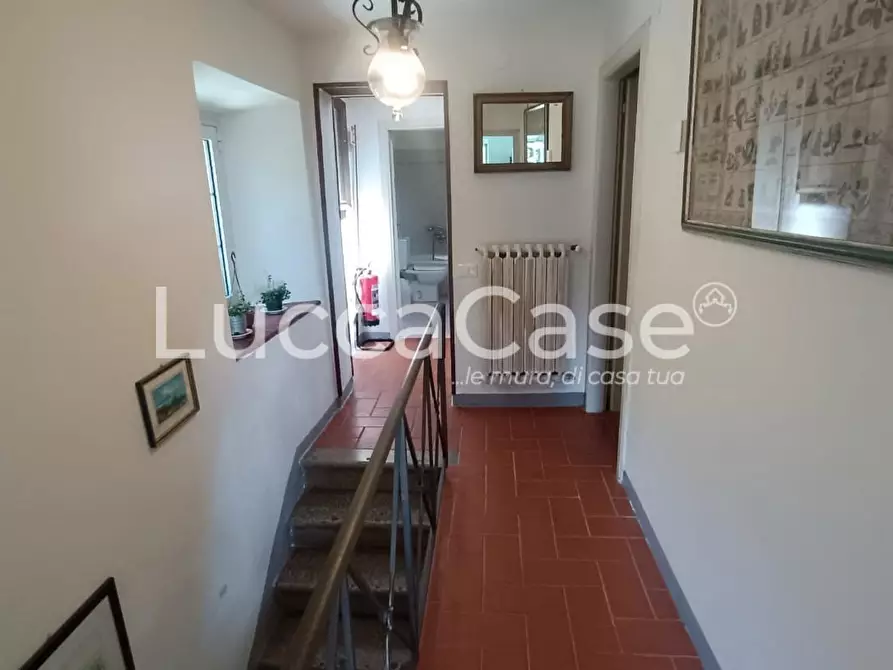 Immagine 40 di Rustico / casale in vendita  a Pescaglia