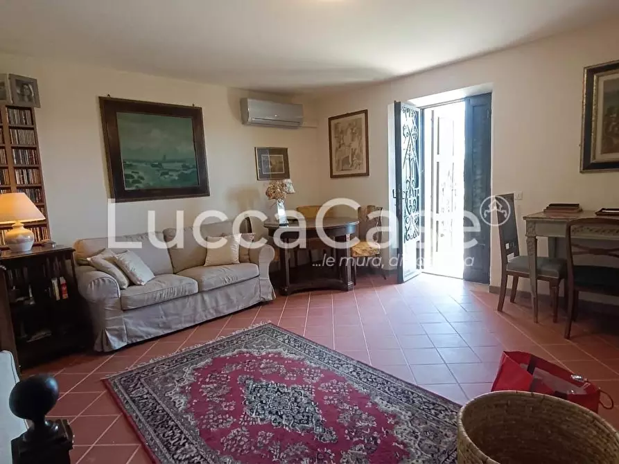 Immagine 11 di Rustico / casale in vendita  a Pescaglia