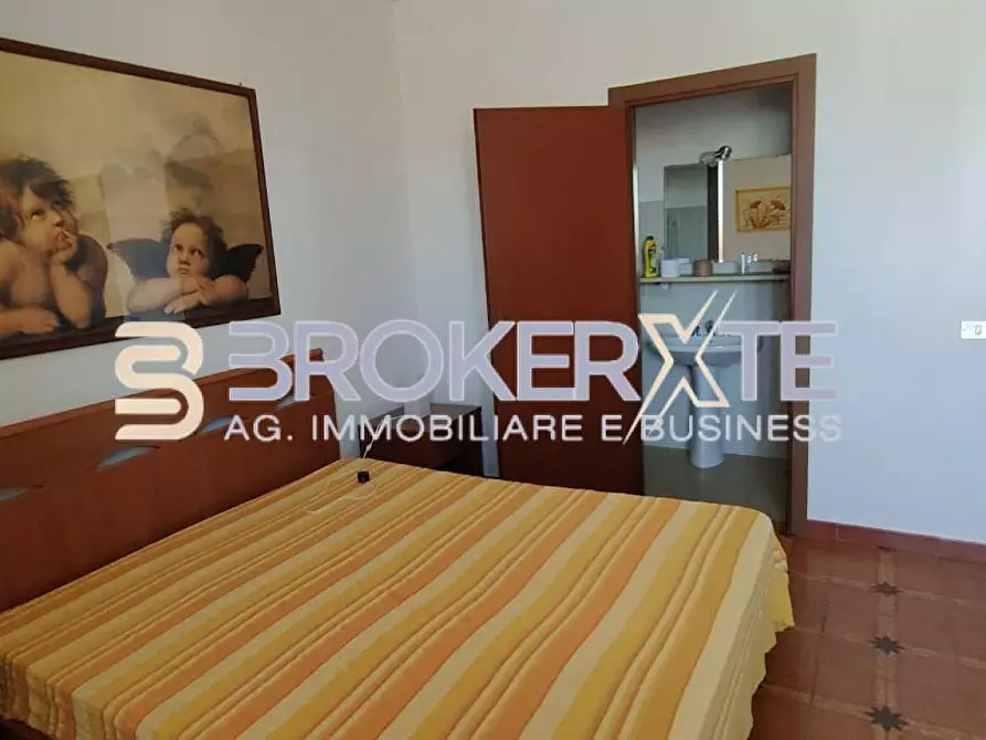 Immagine 5 di Appartamento in vendita  a Carrara