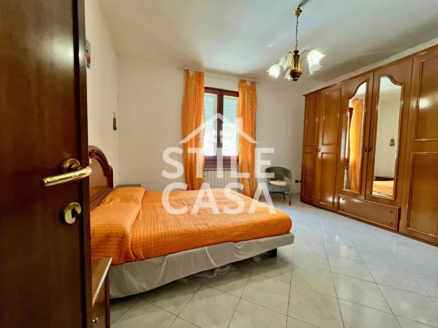 Immagine 13 di Casa semindipendente in vendita  a Lamporecchio