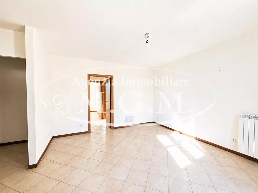 Immagine 2 di Appartamento in vendita  a Santa Maria A Monte