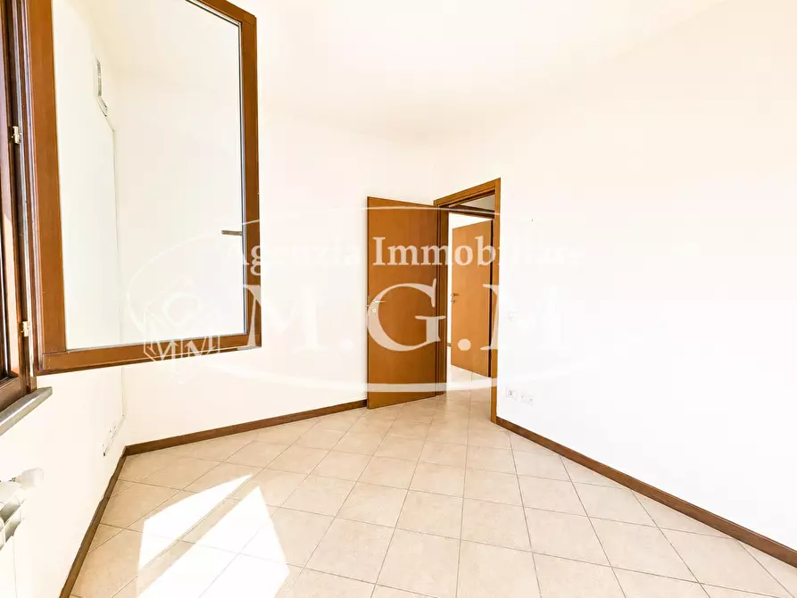 Immagine 8 di Appartamento in vendita  a Santa Maria A Monte