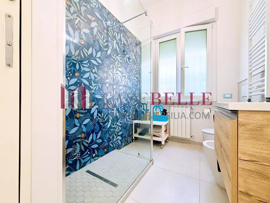 Immagine 22 di Casa semindipendente in vendita  a Viareggio