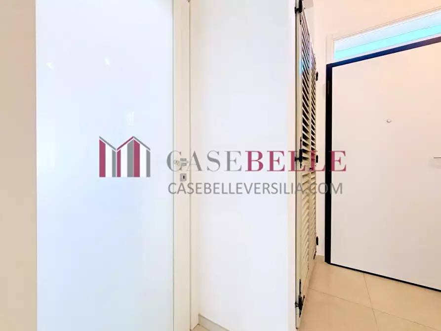 Immagine 14 di Casa semindipendente in vendita  a Viareggio