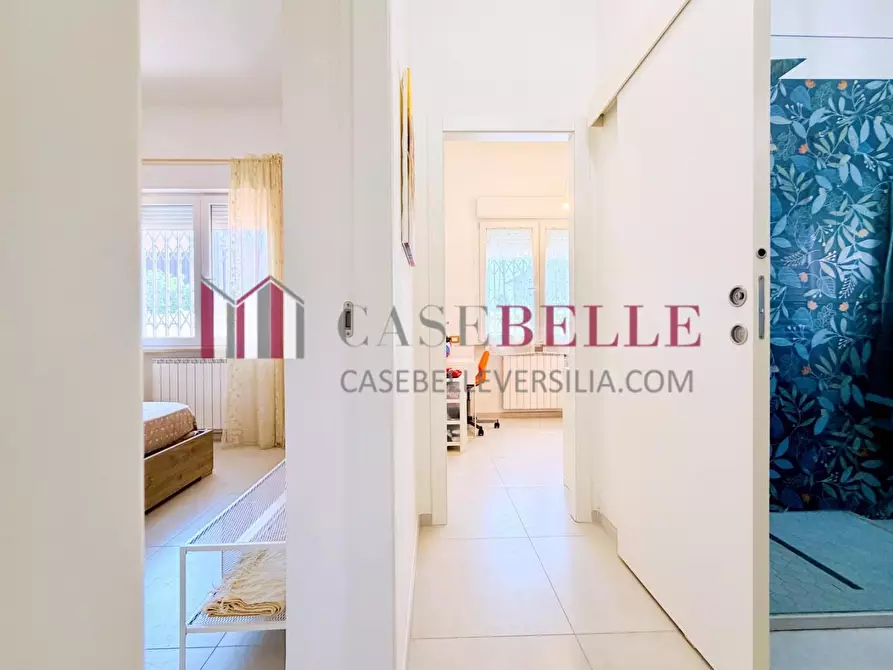 Immagine 26 di Casa semindipendente in vendita  a Viareggio