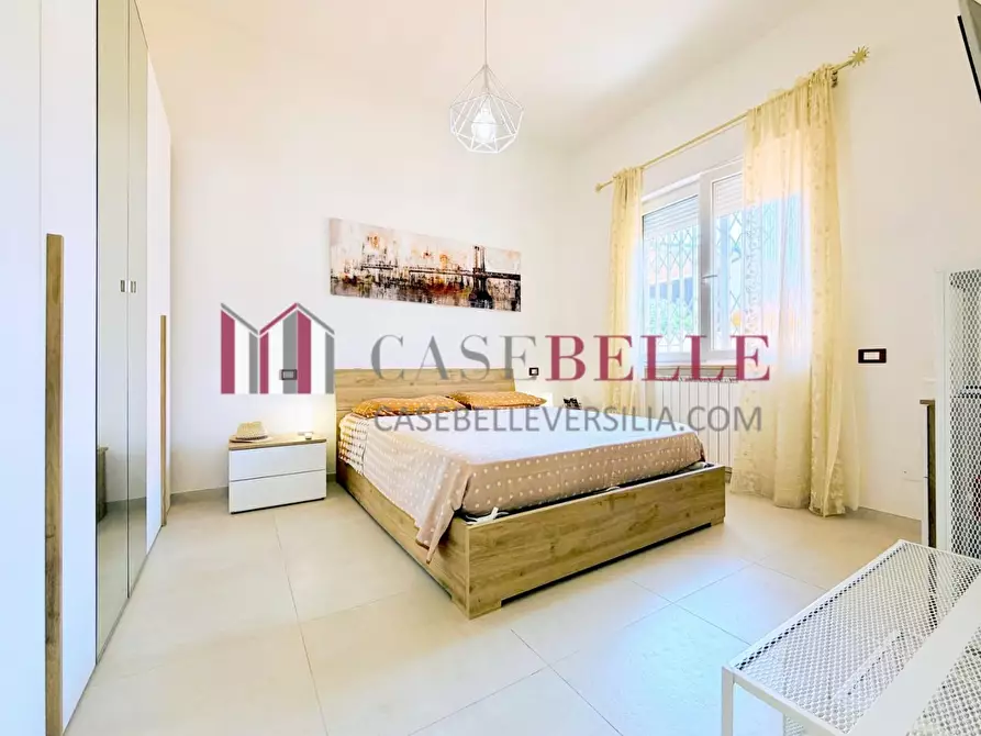 Immagine 17 di Casa semindipendente in vendita  a Viareggio