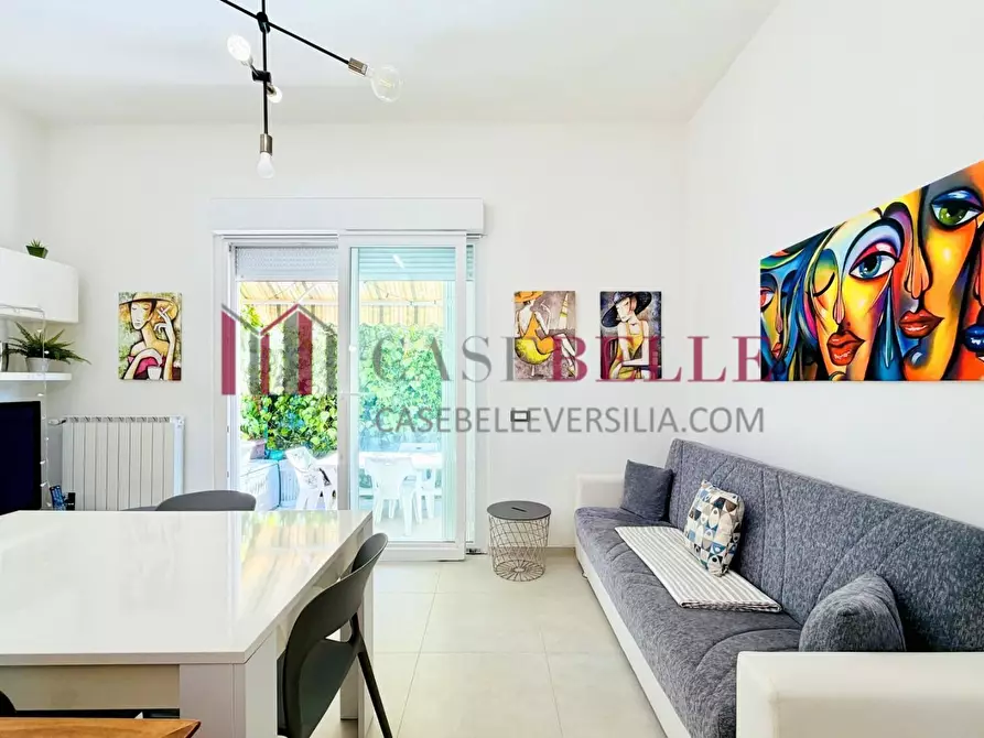 Immagine 8 di Casa semindipendente in vendita  a Viareggio