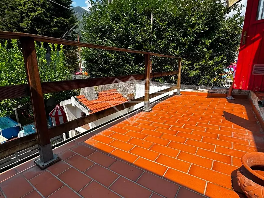 Immagine 9 di Casa bifamiliare in vendita  a Massa