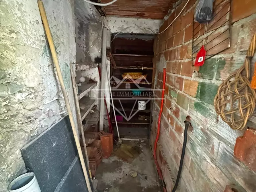 Immagine 19 di Casa bifamiliare in vendita  a Massa
