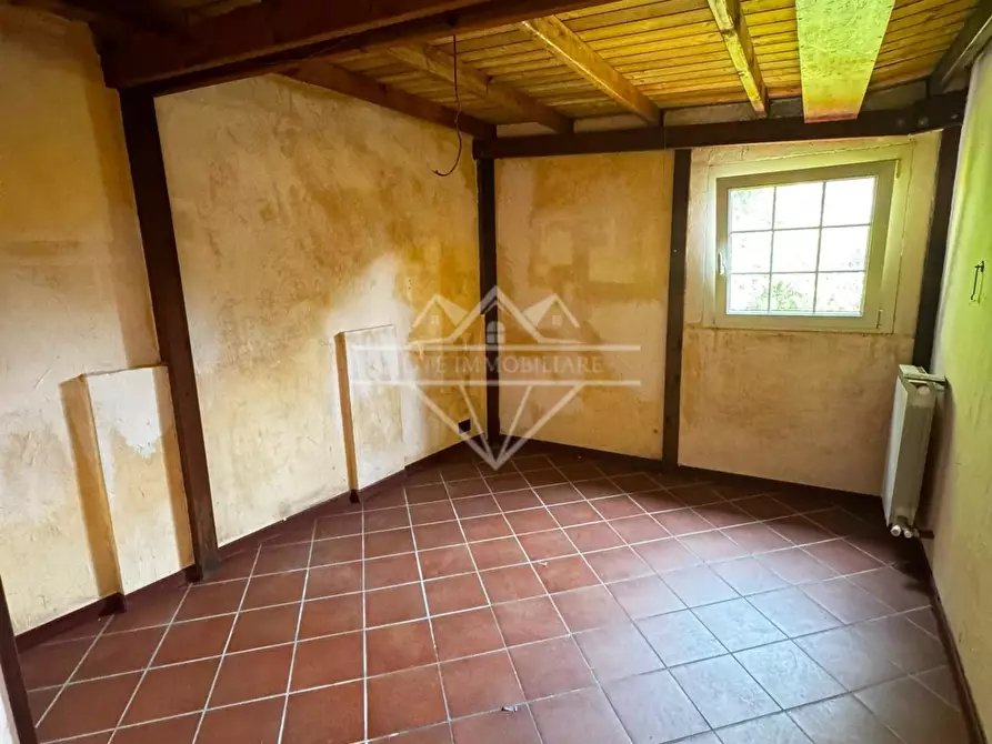Immagine 16 di Casa bifamiliare in vendita  a Massa