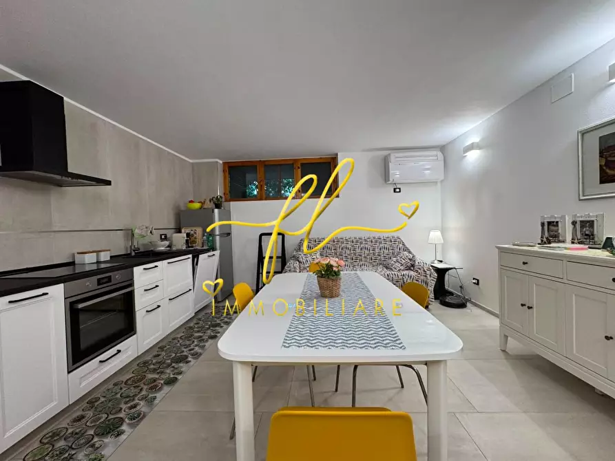 Immagine 7 di Appartamento in vendita  a Rosignano Marittimo