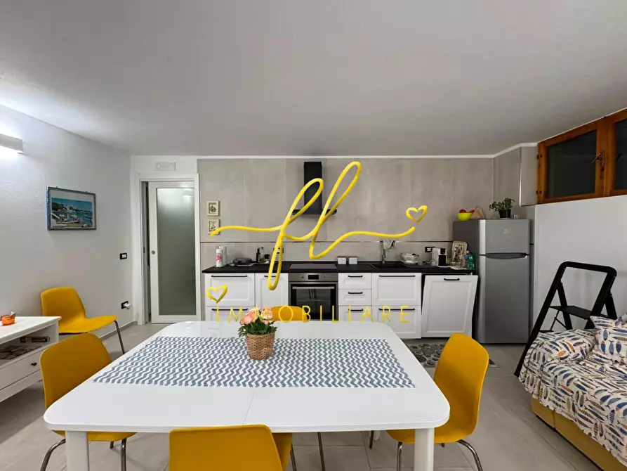 Immagine 3 di Appartamento in vendita  a Rosignano Marittimo