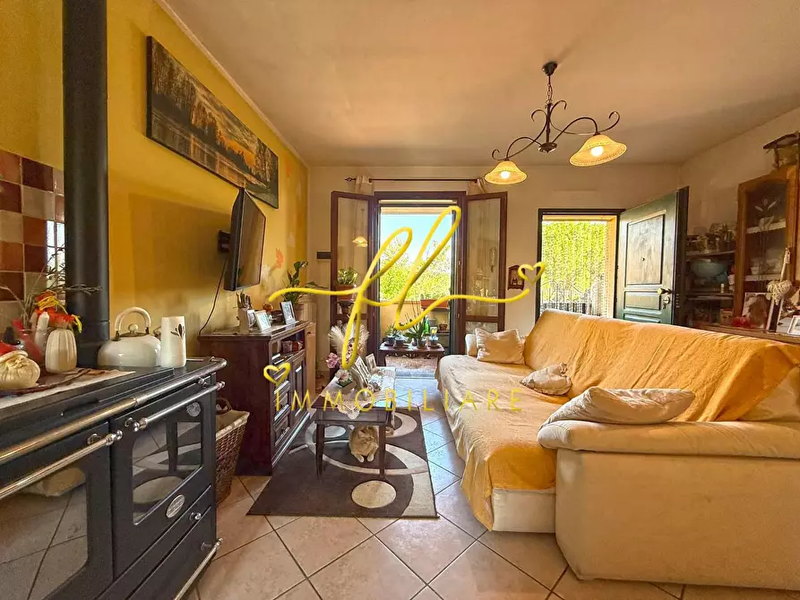 Immagine 1 di Appartamento in vendita  a Riparbella