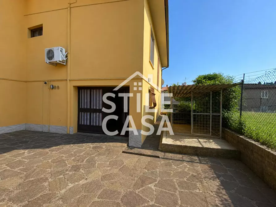 Immagine 35 di Casa indipendente in vendita  a Buti