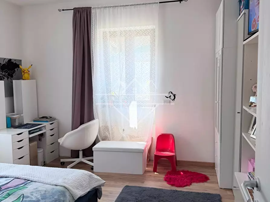 Immagine 14 di Porzione di casa in vendita  a Carrara