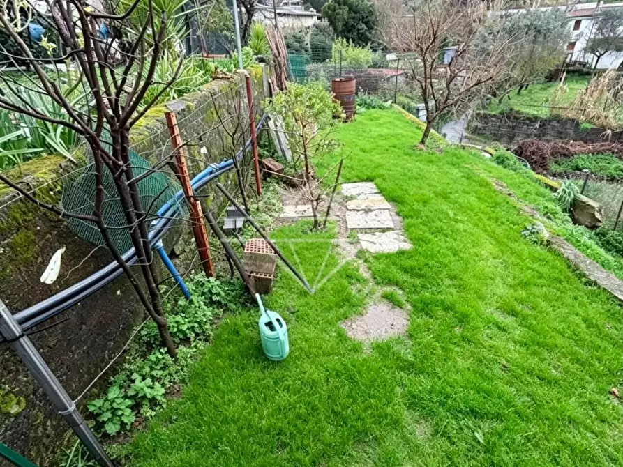 Immagine 16 di Porzione di casa in vendita  a Carrara