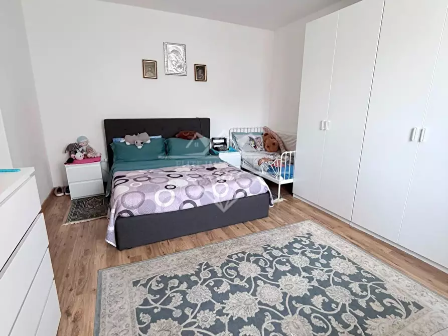 Immagine 9 di Porzione di casa in vendita  a Carrara