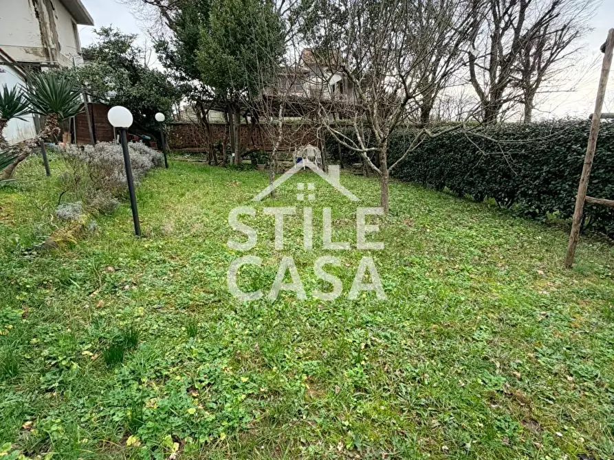 Immagine 4 di Casa indipendente in vendita  a Altopascio