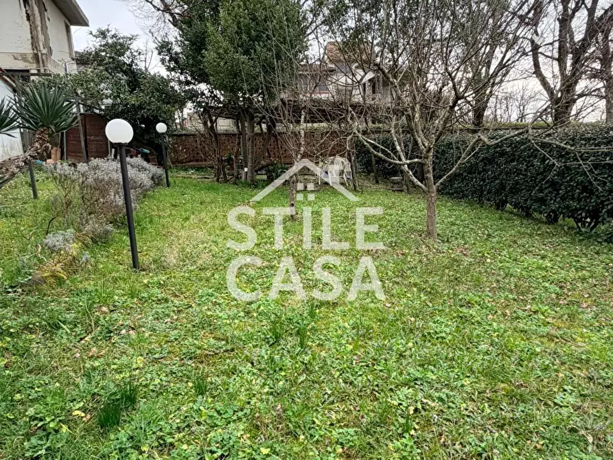 Immagine 5 di Casa indipendente in vendita  a Altopascio