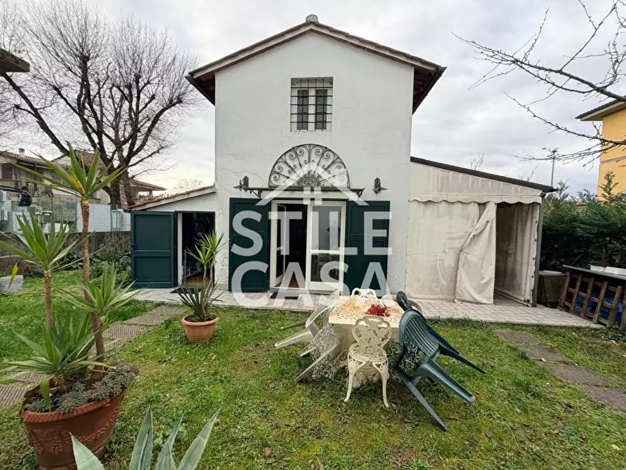 Immagine 9 di Casa indipendente in vendita  a Altopascio