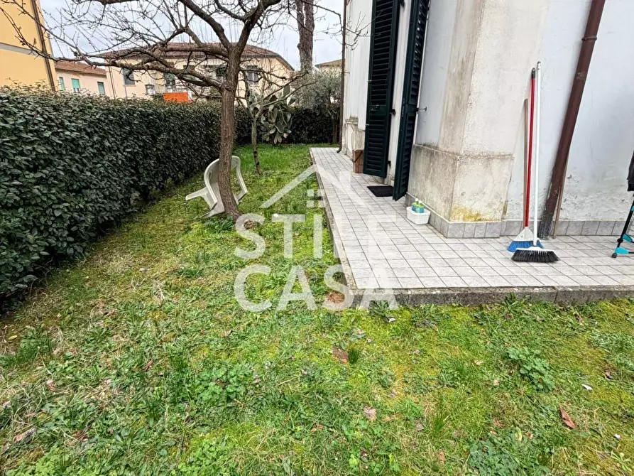 Immagine 7 di Casa indipendente in vendita  a Altopascio