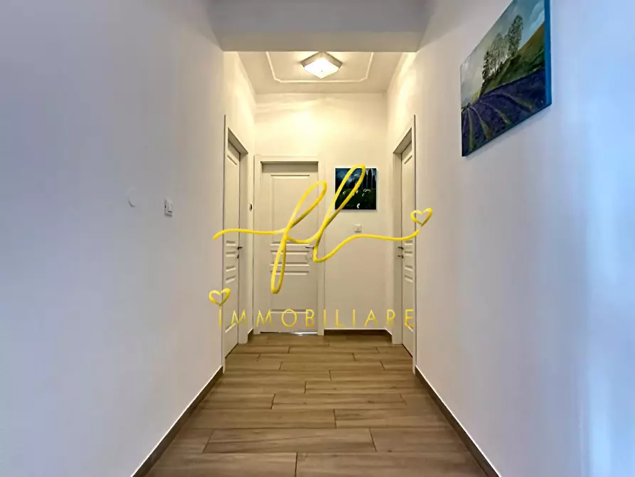 Immagine 23 di Appartamento in vendita  a Cecina