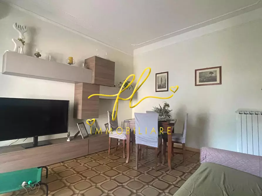 Immagine 5 di Appartamento in vendita  a Carrara