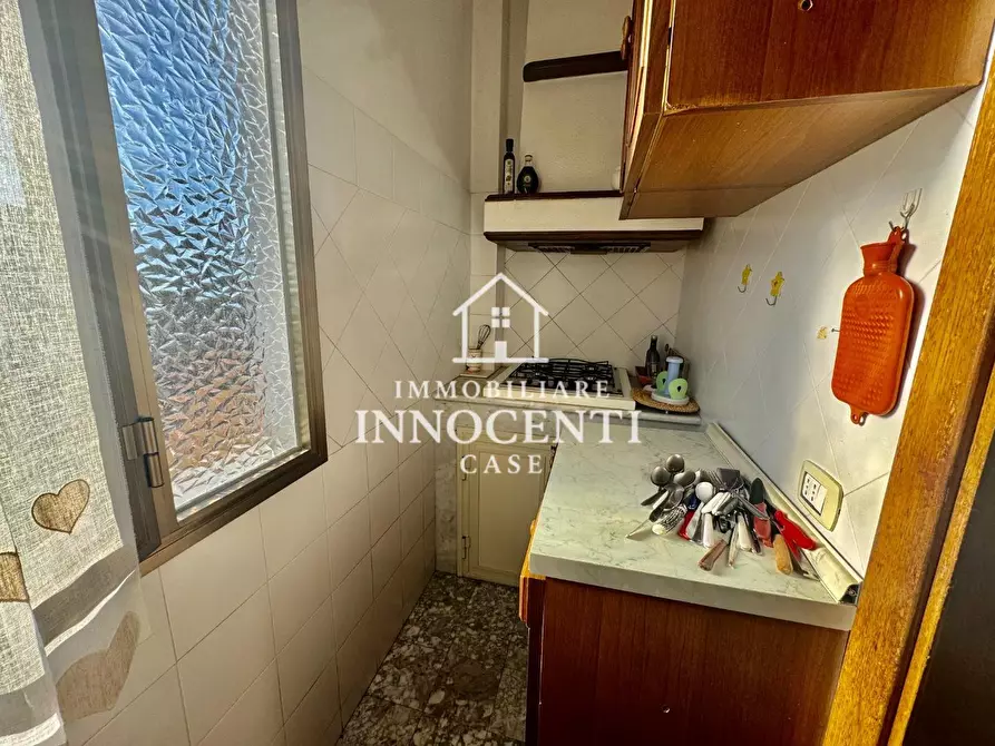 Immagine 15 di Casa bifamiliare in vendita  a Massa