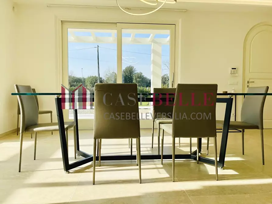 Immagine 20 di Villa in vendita  a Pietrasanta