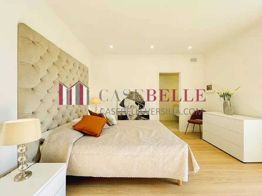 Immagine 58 di Villa in vendita  a Pietrasanta