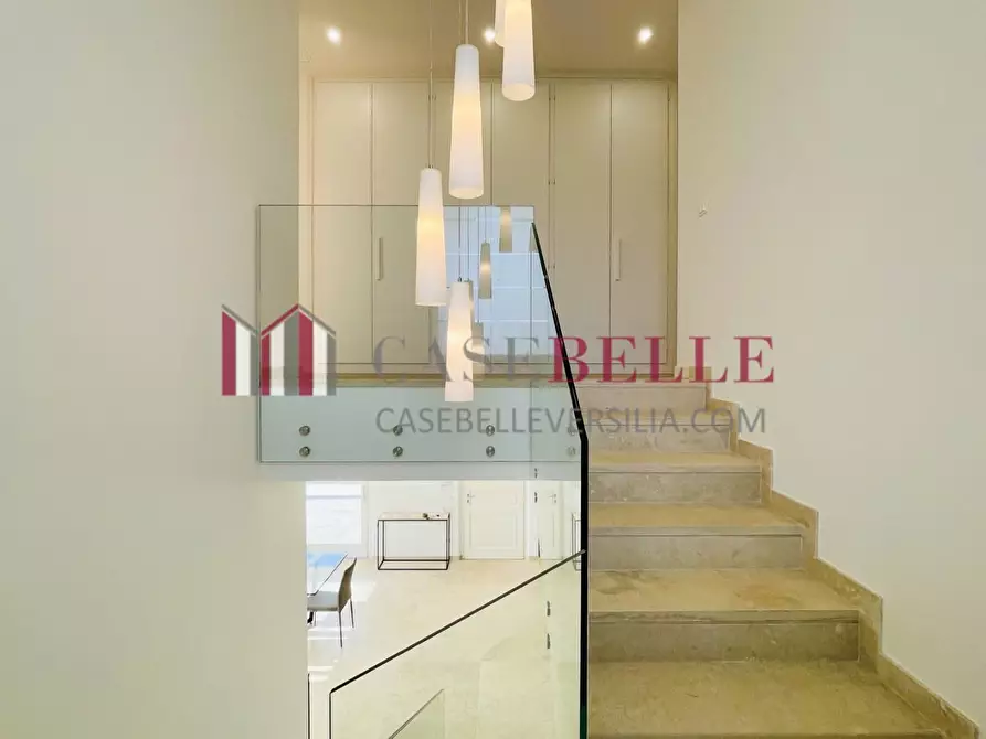 Immagine 36 di Villa in vendita  a Pietrasanta