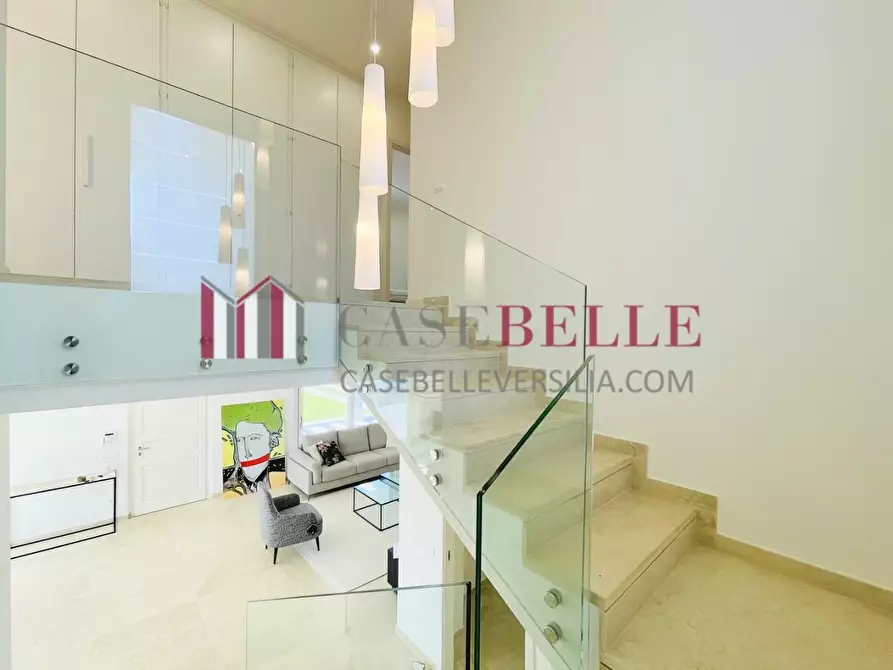 Immagine 35 di Villa in vendita  a Pietrasanta