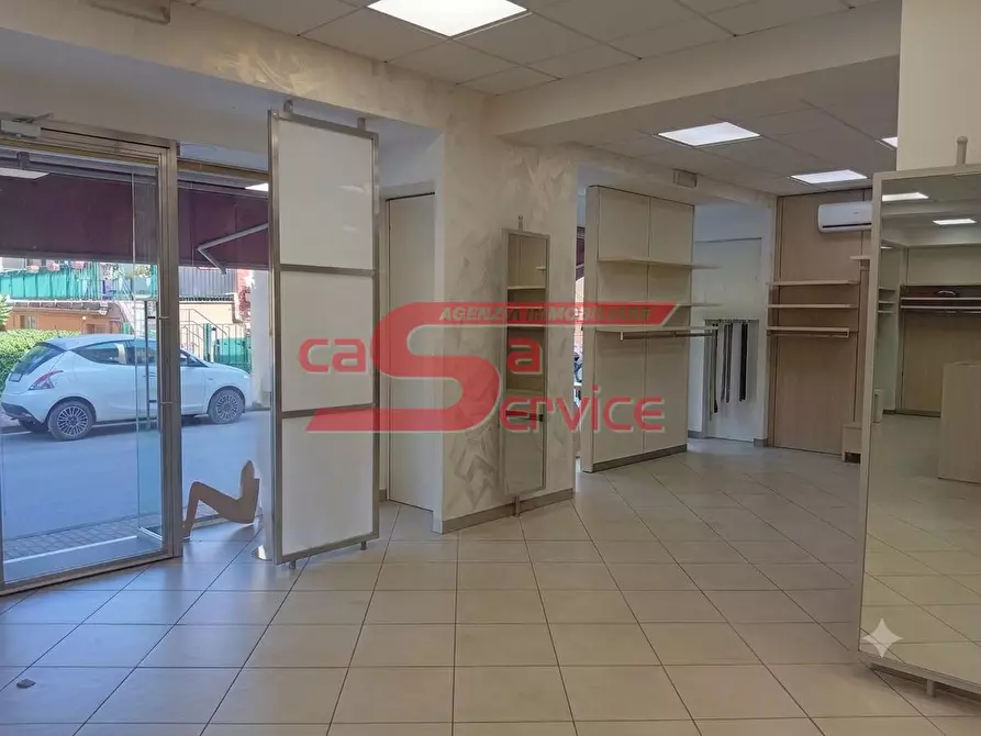 Immagine 6 di Negozio in vendita  a Monsummano Terme