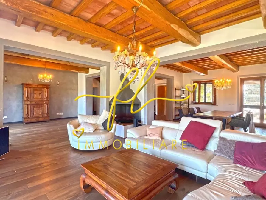Immagine 11 di Villa in vendita  a Guardistallo