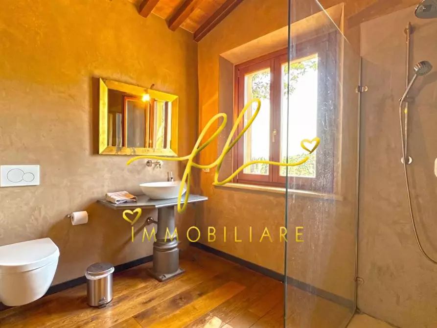 Immagine 28 di Villa in vendita  a Guardistallo