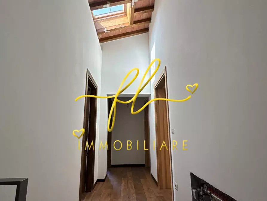 Immagine 25 di Villa in vendita  a Guardistallo