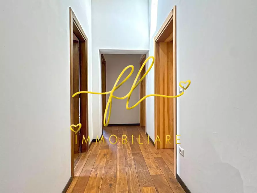 Immagine 22 di Villa in vendita  a Guardistallo