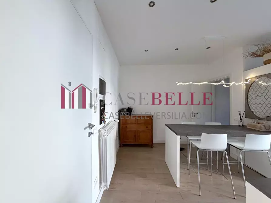 Immagine 36 di Appartamento in vendita  a Camaiore